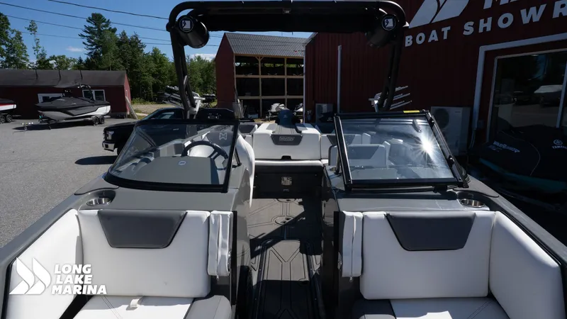 Slide: The Image of Heyday Wake Boats WT Surf 2023 - 22