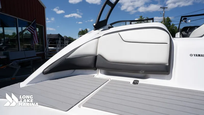 Slide: The Image of Yamaha AR210 2019 - 10