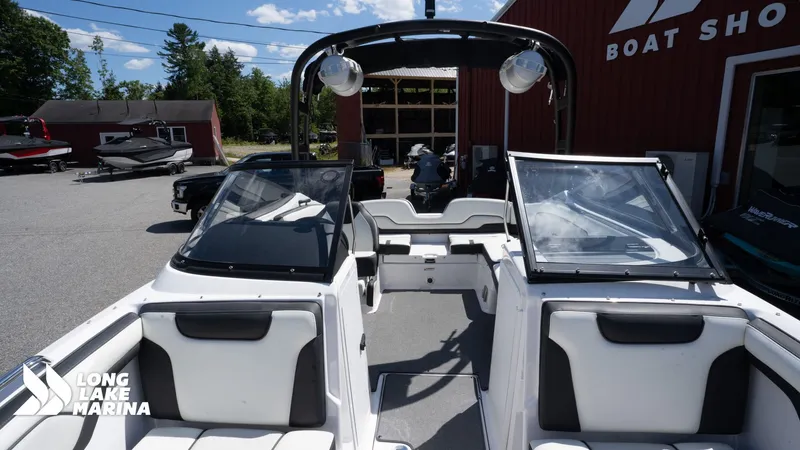 Slide: The Image of Yamaha AR210 2019 - 14