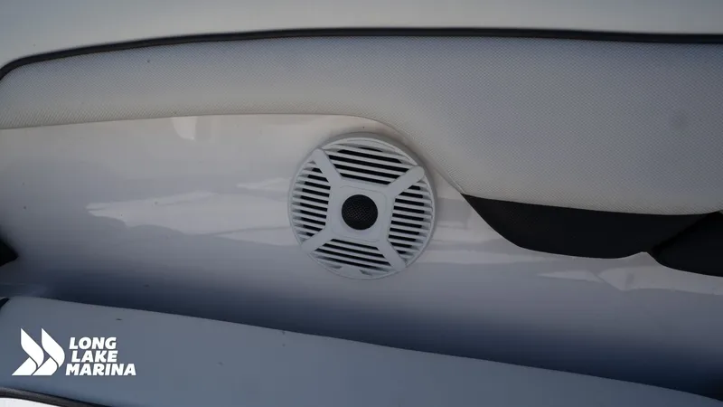 Slide: The Image of Yamaha AR210 2019 - 22