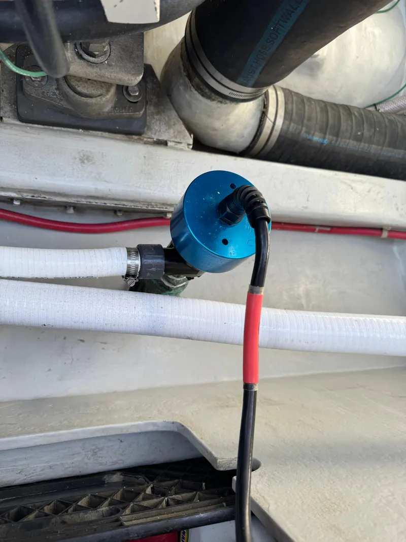 Slide: The Image of Blue sensor device in Anderson 26 model boat engine compartment, 1992. - 10