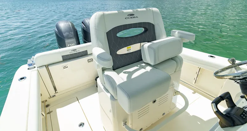 Slide: The Image of Cobia 240 CC 2026 - 15