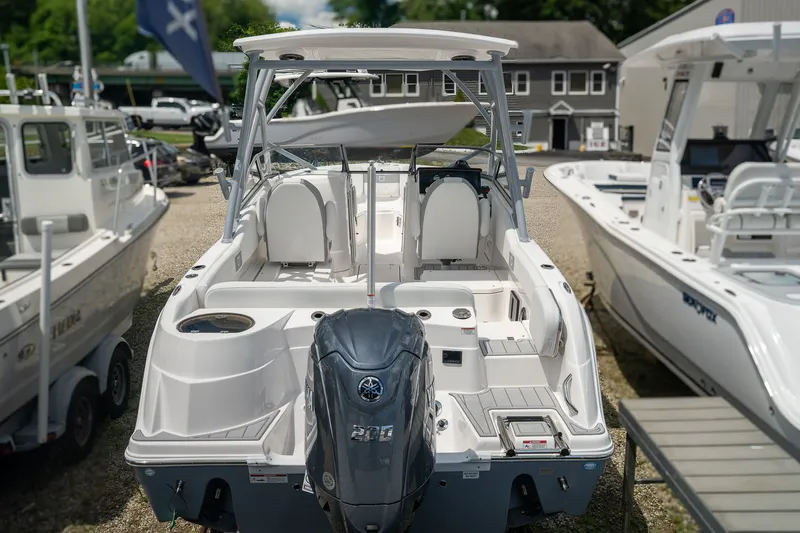 Slide: The Image of Sea Fox 228 Traveler 2026 - 7