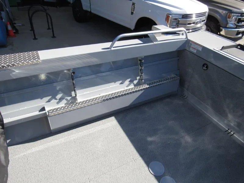 Slide: The Image of Hewescraft 200 ProV ET Hardtop 2025 - 10