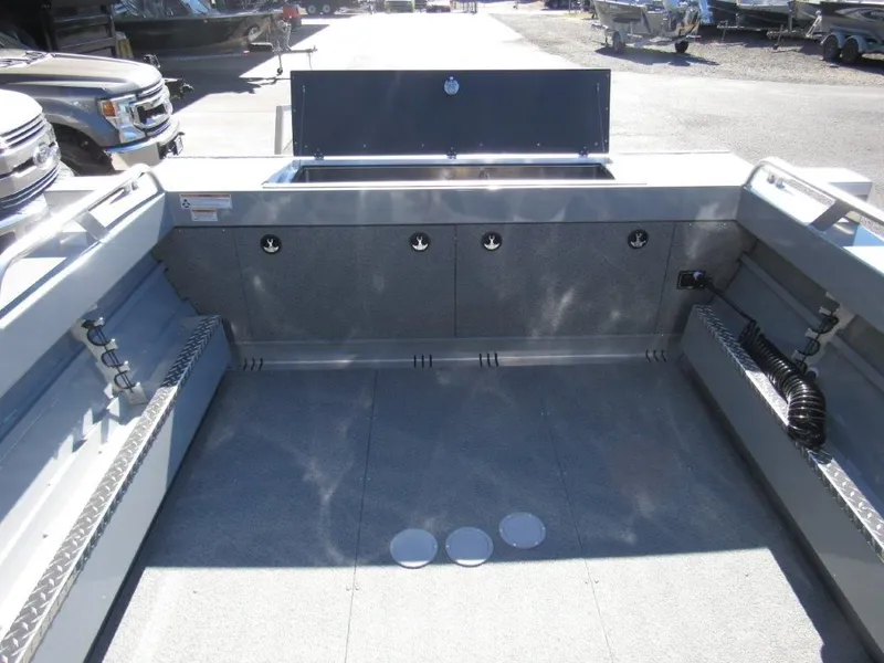 Slide: The Image of Hewescraft 200 ProV ET Hardtop 2025 - 11