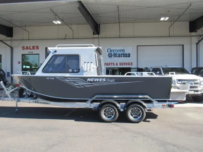 Slide: The Image of Hewescraft 200 ProV ET Hardtop 2025 - 2