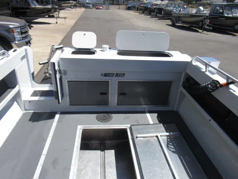 Slide: The Image of North River 21' Seahawk 2025 - 11