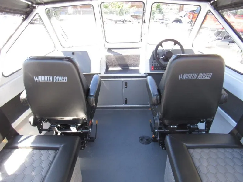 Slide: The Image of North River 21' Seahawk 2025 - 16