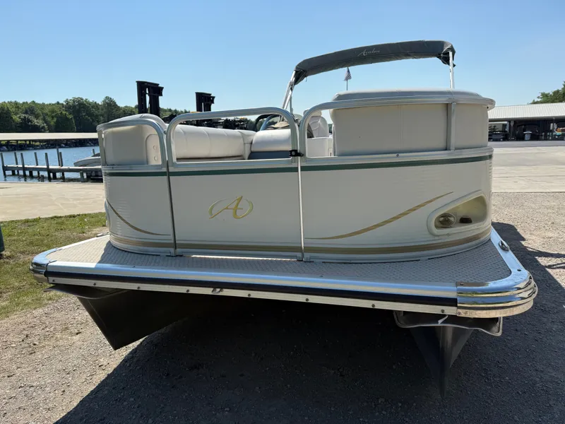 Slide: The Image of Avalon Paradise 2007 - 3