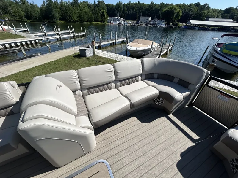 Slide: The Image of Bennington 25RSBDI 2019 - 10