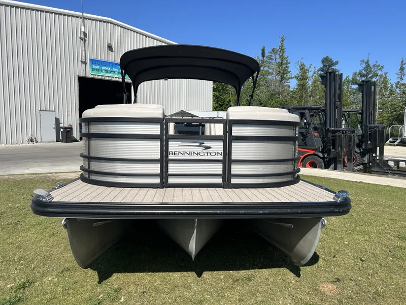 Slide: The Image of Bennington 25RSBDI 2019 - 4