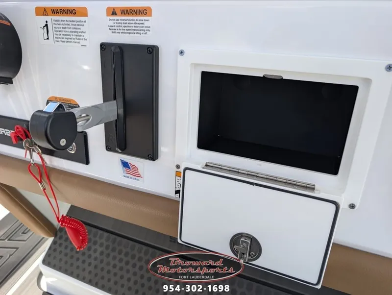 Slide: The Image of Scarab SB235LX 2026 - 22