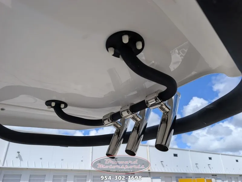 Slide: The Image of Scarab SB235LX 2026 - 32