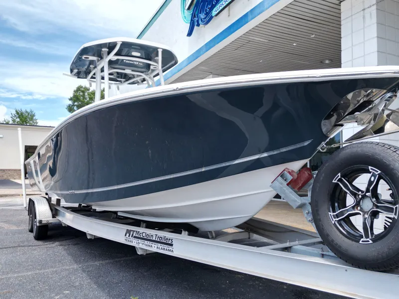 Slide: The Image of Tidewater 2700CB 2021 - 19