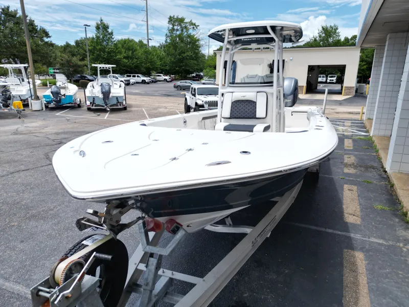 Slide: The Image of Tidewater 2700CB 2021 - 5