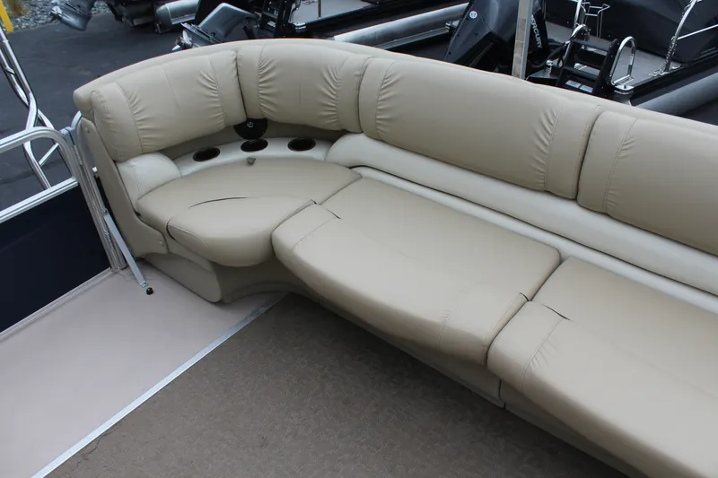 Slide: The Image of SunChaser Classic 8524 L 2016 - 12