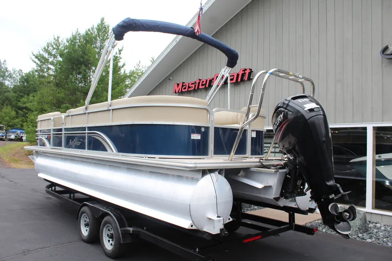 Slide: The Image of SunChaser Classic 8524 L 2016 - 6