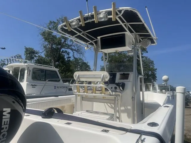 Slide: The Image of Sea Fox 23 CC 2004 - 4