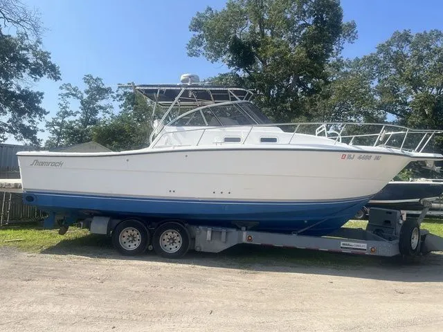 The Image of Shamrock 2900 WA 2003 - 1