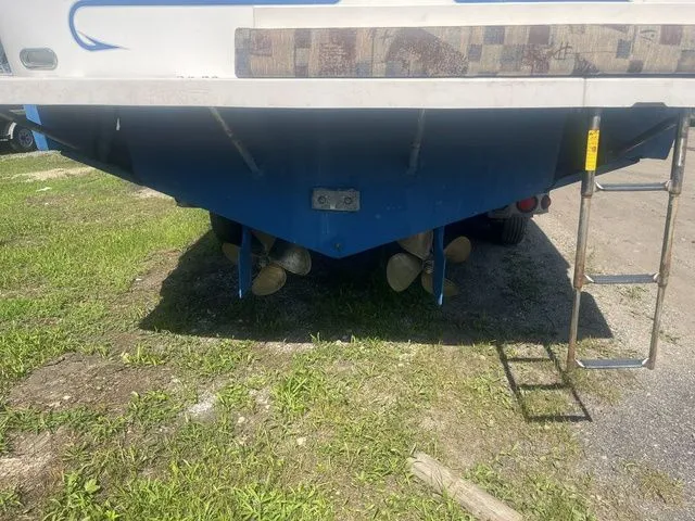 Slide: The Image of Shamrock 2900 WA 2003 - 5