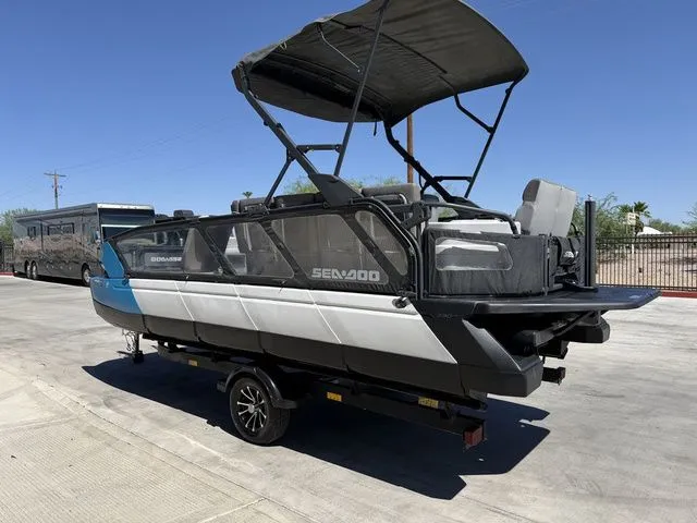 Slide: The Image of Sea-Doo Switch® Sport 21 - 230 hp 2022 - 6