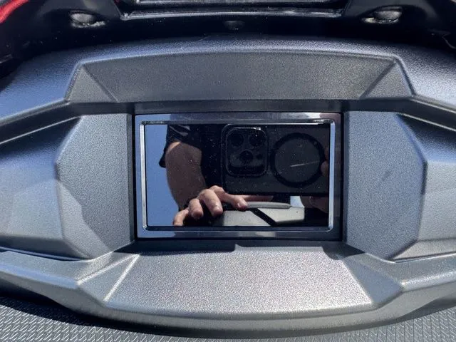 Slide: The Image of Yamaha VX 2025 - 14