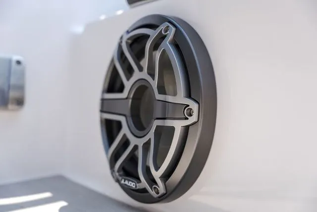 Slide: The Image of Yamaha AR250 2023 - 10