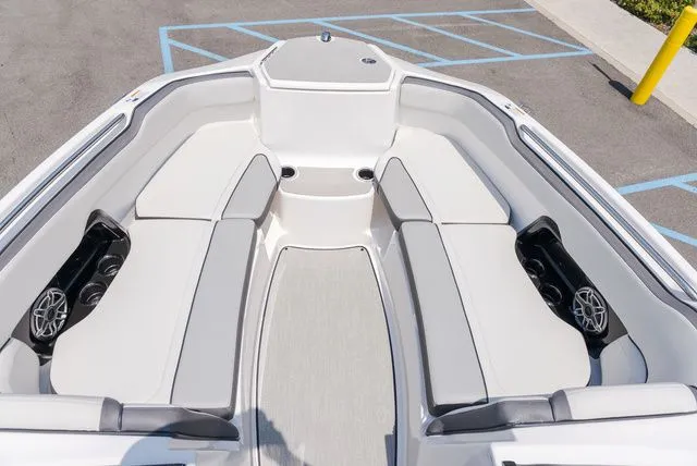 Slide: The Image of Yamaha AR250 2023 - 19