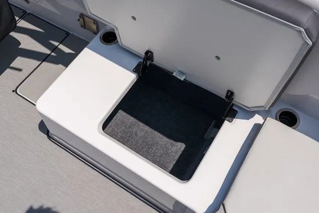 Slide: The Image of Yamaha AR250 2023 - 7