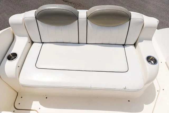 Slide: The Image of Sea Ray 240 Sundancer 2006 - 9