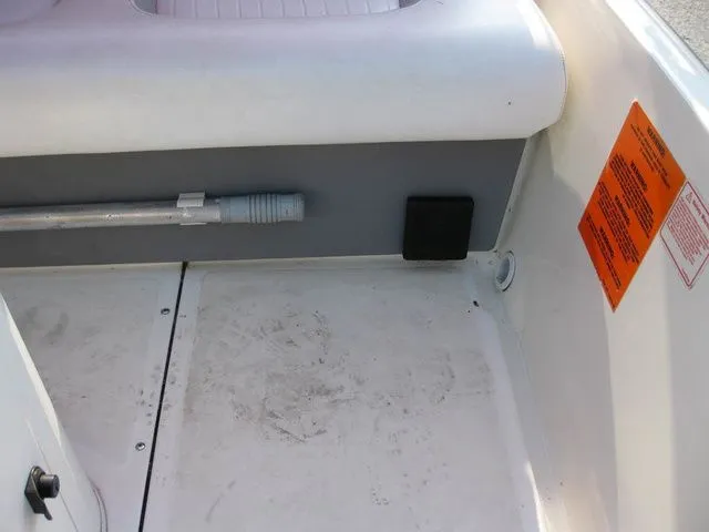 Slide: The Image of Boston Whaler RAGE 15 W/TRAILER 1998 - 25