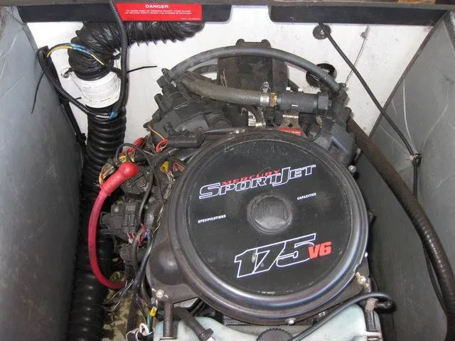 Slide: The Image of Boston Whaler RAGE 15 W/TRAILER 1998 - 32