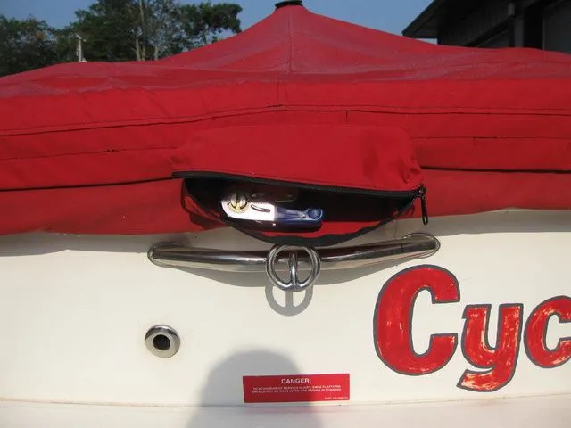 Slide: The Image of Boston Whaler RAGE 15 W/TRAILER 1998 - 8