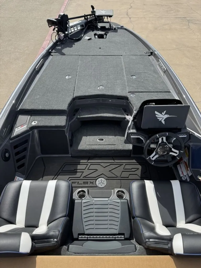 Slide: The Image of Skeeter FXR21 FLEX 2026 - 7