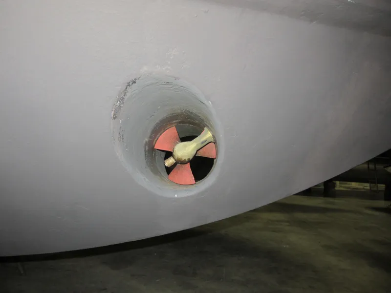 Slide: The Image of Carver 406 Aft Cabin Motor Yacht 2000 - 52