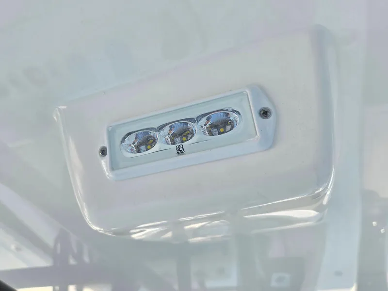 Slide: The Image of LED light fixture on 2023 SeaVee 37 Z boat ceiling. - 22