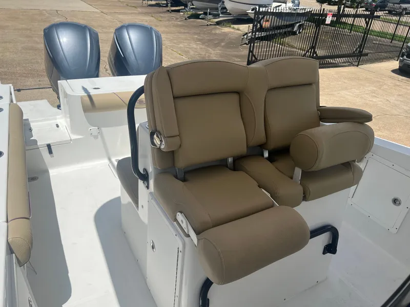 Slide: The Image of Sea Hunt Gamefish 30 Coffin Box 2018 - 10