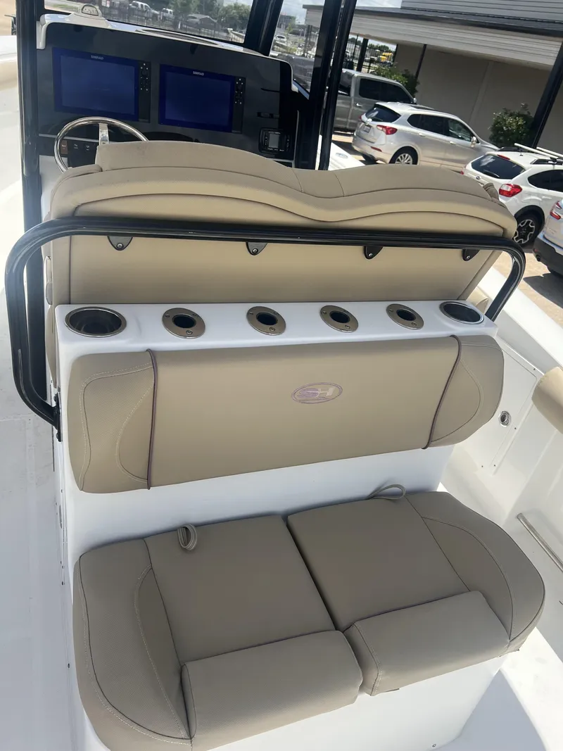 Slide: The Image of Sea Hunt Gamefish 30 Coffin Box 2018 - 6