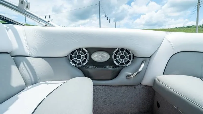 Slide: The Image of Supra 24 SSV GRAVITY 2008 - 24