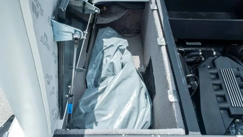 Slide: The Image of Supra 24 SSV GRAVITY 2008 - 33