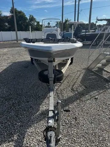 Slide: The Image of Tidewater 1800 Bay Max 2018 - 3