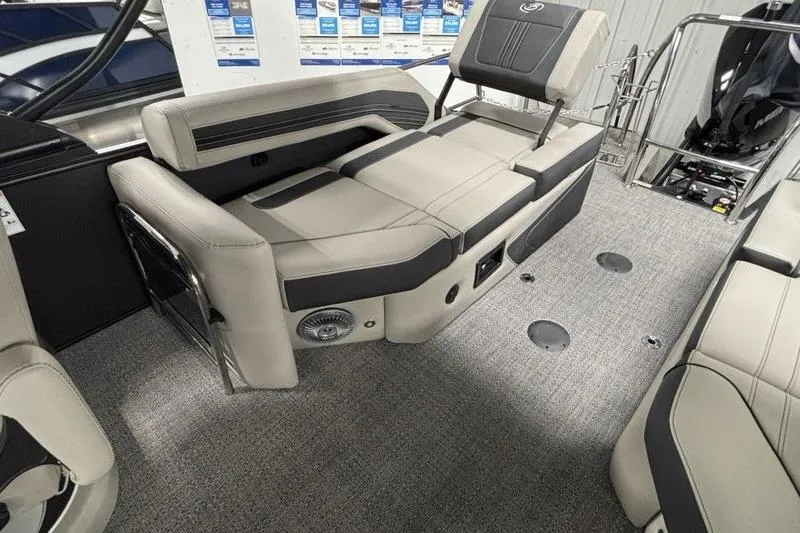 Slide: The Image of 2026 Barletta Corsa boat interior with luxurious seating and modern design features. - 17