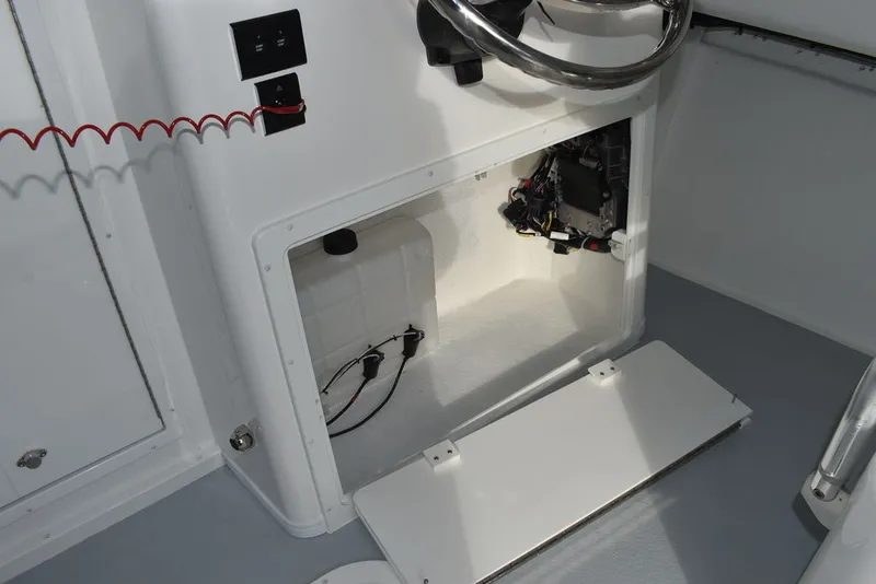 Slide: The Image of Steiger Craft 28 Fisherman 2026 - 36