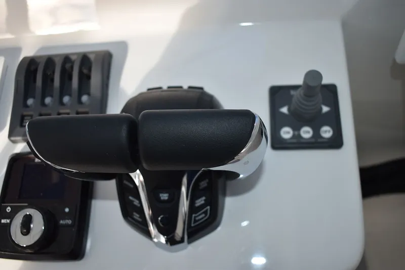 Slide: The Image of Steiger Craft 28 Fisherman 2026 - 39