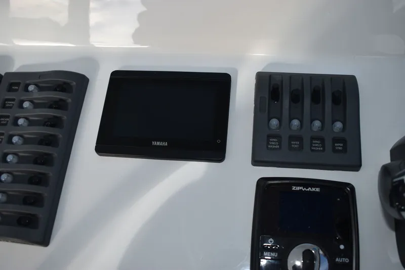 Slide: The Image of Steiger Craft 28 Fisherman 2026 - 42