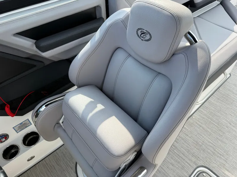Slide: The Image of Luxurious gray seat in 2022 Cobalt R8 boat, featuring sleek design and premium materials. - 36