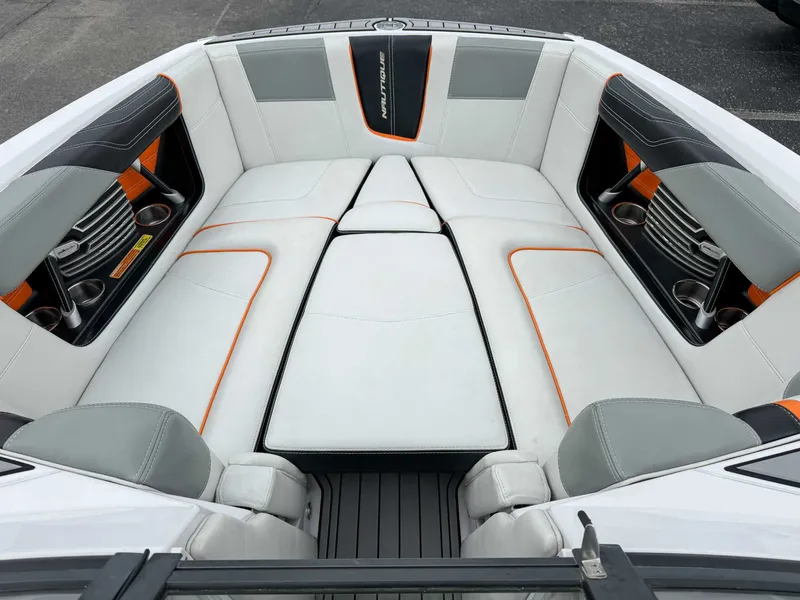 Slide: The Image of Nautique G23 2015 - 11