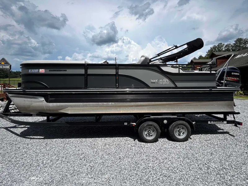 Slide: The Image of G3 Suncatcher Select 322 SS 2024 - 6