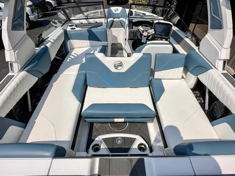 Slide: The Image of Tigé Z1 2024 - 11