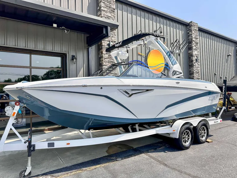 Slide: The Image of Tigé Z1 2024 - 3